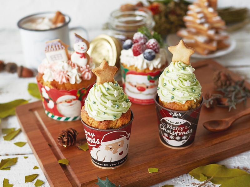 2019クリスマス　マフィンカップ　プチケーキカップ